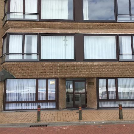 Appartement Spacieux Vue Sur Mer Бланкенберге Екстериор снимка