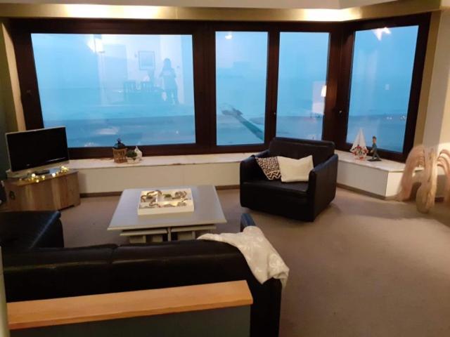 Appartement Spacieux Vue Sur Mer Бланкенберге Екстериор снимка