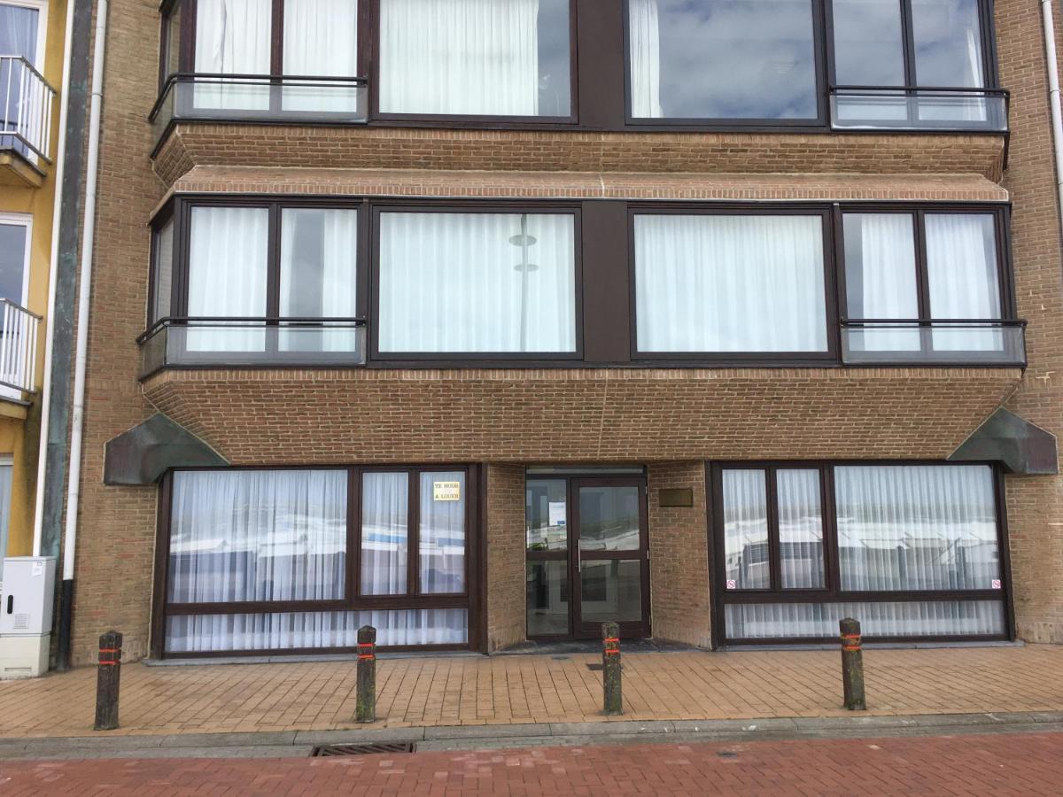 Appartement Spacieux Vue Sur Mer Бланкенберге Екстериор снимка