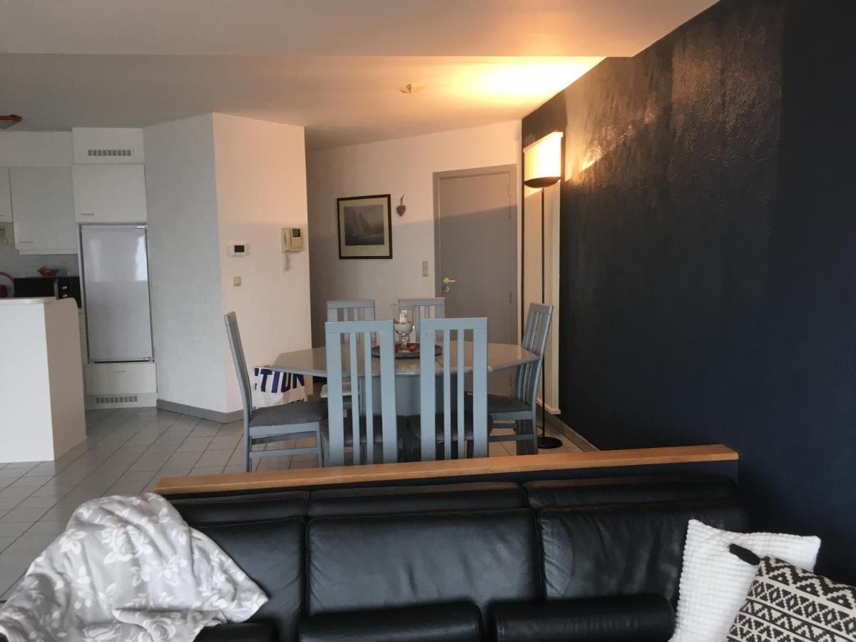 Appartement Spacieux Vue Sur Mer Бланкенберге Екстериор снимка